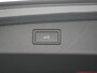 Volkswagen Tiguan 1.5 eHybrid R-Line Edition Panoramadak - 272pk uitvoering - Navigatie - 20 Inch - Trekhaak