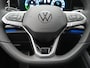 Volkswagen Tiguan 1.5 eHybrid R-Line Edition Panoramadak - 272pk uitvoering - Navigatie - 20 Inch - Trekhaak