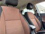 Hyundai i20 1.0 T-GDI Comfort van 2de Eigenaar met parkeersensoren en navigatie en bluetooth telefoon en airco