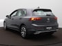 Volkswagen Golf 1.4 eHybrid Style Automaat - Apple Carplay - Stoelverwarming - Led verlichting