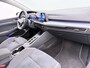 Volkswagen Golf 1.4 eHybrid Style Automaat - Apple Carplay - Stoelverwarming - Led verlichting