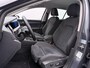 Volkswagen Golf 1.4 eHybrid Style Automaat - Apple Carplay - Stoelverwarming - Led verlichting