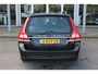 Volvo V70 T4 180PK Automaat Nordic+ | Verw. Voorstoelen | PDC Achter | Cruise Control | El. Achterklep | 17" LMV |