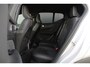Volvo XC40 1.5 T4 Plug-in hybrid Plus Dark| Panoramadak | Apple carplay | stoelverwarming | Harman Kardon |