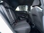 Volkswagen T-Roc 1.5 TSI Sport | Stoelverwarming | Adaptieve Cruise Control | LED Koplampen | Sportstuur | Apple Carplay | Android Auto | Two-Tone Wit - Zwart | Parkeersensoren | Privacy Glas | Sportstoelen | All Season Banden |