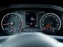 Volkswagen T-Roc 1.5 TSI Sport | Stoelverwarming | Adaptieve Cruise Control | LED Koplampen | Sportstuur | Apple Carplay | Android Auto | Two-Tone Wit - Zwart | Parkeersensoren | Privacy Glas | Sportstoelen | All Season Banden |