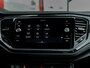 Volkswagen T-Roc 1.5 TSI Sport | Stoelverwarming | Adaptieve Cruise Control | LED Koplampen | Sportstuur | Apple Carplay | Android Auto | Two-Tone Wit - Zwart | Parkeersensoren | Privacy Glas | Sportstoelen | All Season Banden |