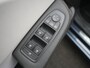 Renault Clio 1.6 E-Tech Hybrid 140 Initiale Paris - RIJKLAARPRIJS - Achteruitrijcamera - Stoel- en Stuurverwarming - Trekhaak