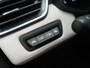 Renault Clio 1.6 E-Tech Hybrid 140 Initiale Paris - RIJKLAARPRIJS - Achteruitrijcamera - Stoel- en Stuurverwarming - Trekhaak