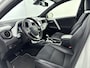 Toyota RAV4 2.5 Hybrid AWD Style Black & White Edition | Trekhaak | Navigatie |