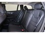 Volvo V60 T6 Recharge AWD Plus Dark - Panorama/schuifdak - IntelliSafe Assist & Surround - 360º Camera - Harman/Kardon audio - Verwarmde voorstoelen, stuur & achterbank - Parkeersensoren voor & achter - Elektr. bedienb. voorstoelen met geheugen - Head up display - Extra getint glas - 19' LMV