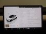 Tesla Model Y Long Range AWD 75 kWh | SOH 94% | Full Self Driving Capability* | Stoelverwarming voor + achter | Adaptieve Cruise Control | Camera | Panoramadak | Ele. stoelen + geheugen | Ele. kofferdeksel | NL Auto |