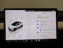Tesla Model Y Long Range AWD 75 kWh | SOH 94% | Full Self Driving Capability* | Stoelverwarming voor + achter | Adaptieve Cruise Control | Camera | Panoramadak | Ele. stoelen + geheugen | Ele. kofferdeksel | NL Auto |