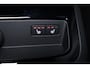 Volvo V60 T6 Recharge AWD Plus Dark - Panorama/schuifdak - IntelliSafe Assist & Surround - 360º Camera - Harman/Kardon audio - Verwarmde voorstoelen, stuur & achterbank - Parkeersensoren voor & achter - Elektr. bedienb. voorstoelen met geheugen - Head up display - Extra getint glas - 19' LMV