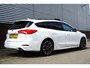 Ford Focus Wagon 1.0 EcoB. ST Line Business/B&O/18INCH/Winterpack/ LED Koplampen.