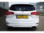 Ford Focus Wagon 1.0 EcoB. ST Line Business/B&O/18INCH/Winterpack/ LED Koplampen.