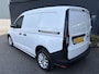 Volkswagen Caddy Cargo 2.0 TDI Airco - Apple carplay - Navigatie - Parkeersensor achter - Zijschuifdeur rechts - Tussenschot volledig - Cruise control - Mistlampen - Bluetooth - Stuur multifunctioneel - Elektrische ramen - Start/stop systeem