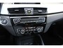 BMW X1 141PK Automaat sDrive18i High Executive | Trekhaak | PDC V+A | Verw. Voorstoelen | Climate control | El. Achterklep |