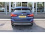 BMW X1 141PK Automaat sDrive18i High Executive | Trekhaak | PDC V+A | Verw. Voorstoelen | Climate control | El. Achterklep |