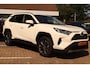 Toyota RAV4 2.5 HYBRID DYNAMIC TREKHAAK LED KEYLESS AD-CRUISE LM-VELGEN PARK-SENSOREN APPLE/ANDROID CAMERA ELEK-ACHTERKLEP