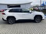 Toyota RAV4 2.5 HYBRID DYNAMIC TREKHAAK LED KEYLESS AD-CRUISE LM-VELGEN PARK-SENSOREN APPLE/ANDROID CAMERA ELEK-ACHTERKLEP
