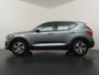 Volvo XC40 2.0 T4 Momentum | Trekhaak | Lederen Bekl. | El. voorstoelen | Parkeercamera |