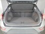 Volkswagen T-Roc 1.0 TSI Life Edition GOAL 116 pk | Navigatie | Parkeersensoren (Park assist) | Autom. airco | Adaptieve cruise control | Stoelverwarming |