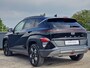 Hyundai Kona Comfort Plus 1.6 GDI HEV 137pk | STOEL + STUURVERW. | NAVI | APPLE CARPLAY / ANDROID AUTO | 18'' TWO-TONE LM-VELGEN |