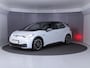 Volkswagen ID.3 First 58 kWh 204 pk | SOH 92,93% | Navigatie | Trekhaak (afneembaar) | Parkeersensoren | Adaptieve cruise control | Stoel/stuur verwarming | Apple Carplay/Android Auto |