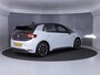 Volkswagen ID.3 First 58 kWh 204 pk | SOH 92,93% | Navigatie | Trekhaak (afneembaar) | Parkeersensoren | Adaptieve cruise control | Stoel/stuur verwarming | Apple Carplay/Android Auto |