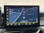 Dacia Duster 1.6 Hybrid 140 Journey Automaat / Fabrieksgarantie tot 04-2028 / Pack parking / Pack Winter / Draadloze telefoon lader / Apple Carplay/Android Auto / Cruise control / Climate control / Stuur & Stoelverwarming /