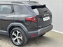 Dacia Duster 1.6 Hybrid 140 Journey Automaat / Fabrieksgarantie tot 04-2028 / Pack parking / Pack Winter / Draadloze telefoon lader / Apple Carplay/Android Auto / Cruise control / Climate control / Stuur & Stoelverwarming /