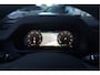 Land Rover Defender 110 2.0 P300e 110 X-Dynamic SE | Voorstoelen verwarmd | Trekhaak |