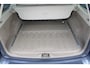 Volvo V70 150PK Summum | Verw. Voorstoelen | Verw. Achterbank | Trekhaak | PDC Achter | Cruise Control | 17" LMV |
