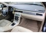 Volvo V70 150PK Summum | Verw. Voorstoelen | Verw. Achterbank | Trekhaak | PDC Achter | Cruise Control | 17" LMV |
