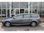 Volvo V70 150PK Summum | Verw. Voorstoelen | Verw. Achterbank | Trekhaak | PDC Achter | Cruise Control | 17" LMV |
