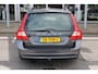 Volvo V70 150PK Summum | Verw. Voorstoelen | Verw. Achterbank | Trekhaak | PDC Achter | Cruise Control | 17" LMV |