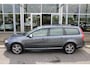 Volvo V70 150PK Summum | Verw. Voorstoelen | Verw. Achterbank | Trekhaak | PDC Achter | Cruise Control | 17" LMV |