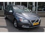Volvo V70 150PK Summum | Verw. Voorstoelen | Verw. Achterbank | Trekhaak | PDC Achter | Cruise Control | 17" LMV |