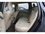 Volvo V70 150PK Summum | Verw. Voorstoelen | Verw. Achterbank | Trekhaak | PDC Achter | Cruise Control | 17" LMV |