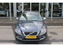 Volvo V70 150PK Summum | Verw. Voorstoelen | Verw. Achterbank | Trekhaak | PDC Achter | Cruise Control | 17" LMV |
