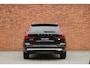 Volvo XC60 2.0 T6 Plug-in hybrid AWD Inscription Exclusive | Panoramadak | Stoel- en stuurverwarming | Parkeercamera | Elektrisch verstelbare stoelen | Trekhaak |