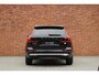 Volvo XC60 2.0 T6 Plug-in hybrid AWD Inscription Exclusive | Panoramadak | Stoel- en stuurverwarming | Parkeercamera | Elektrisch verstelbare stoelen | Trekhaak |