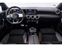 Mercedes-Benz A-klasse 200 Business Solution AMG Night Pakket (NL-auto, Goed OndH, Camera, Navi, StoelV, PDC V+A, Etc)