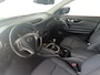 Nissan Qashqai 1.2 N-Connecta | Trekhaak | Navigatie | 360grd camera | PDC voor en achter | Panoramisch dak | Climate Controle | Cruise controle| extra set winter wielen |
