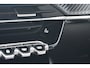 Peugeot e-2008 EV Allure Pack 50 kWh | Navi By App | Stoelverwarming | Climate Control | Parkeesensoren | Apple Carplay & Android Auto | !!