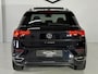 Volkswagen T-Roc 1.5 TSI Sport BnsR*Pano*Stoelverwarming*Camera*