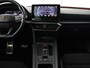 CUPRA Leon 1.4 e-Hybrid VZ Business | 245pk | SOH 92% | Trekhaak | Carplay | Adaptive cruise | Sportstoelen | Navigatie | Stuurverwarming | Parkeerhulp | Full LED | Sfeerverlichting | Keyless | PHEV | Plug In