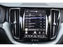 Volvo XC60 2.0 T6 Plug-in hybrid AWD Plus Bright|LED|Leder|Navi|Panodak|Safetypack|Winterpack|Trekhaak|19 inch