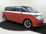 Volkswagen ID. Buzz L2 Pro Bulli 79 kWh 7p. | Trekhaak | Sluithulp | 7 persoons | Two-Tone | Adaptieve Cruise Control |